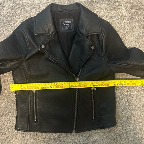 Abercrombie & Fitch Pleather Biker Style Jacket Size Large Lined Zippers - Picture 6 of 8